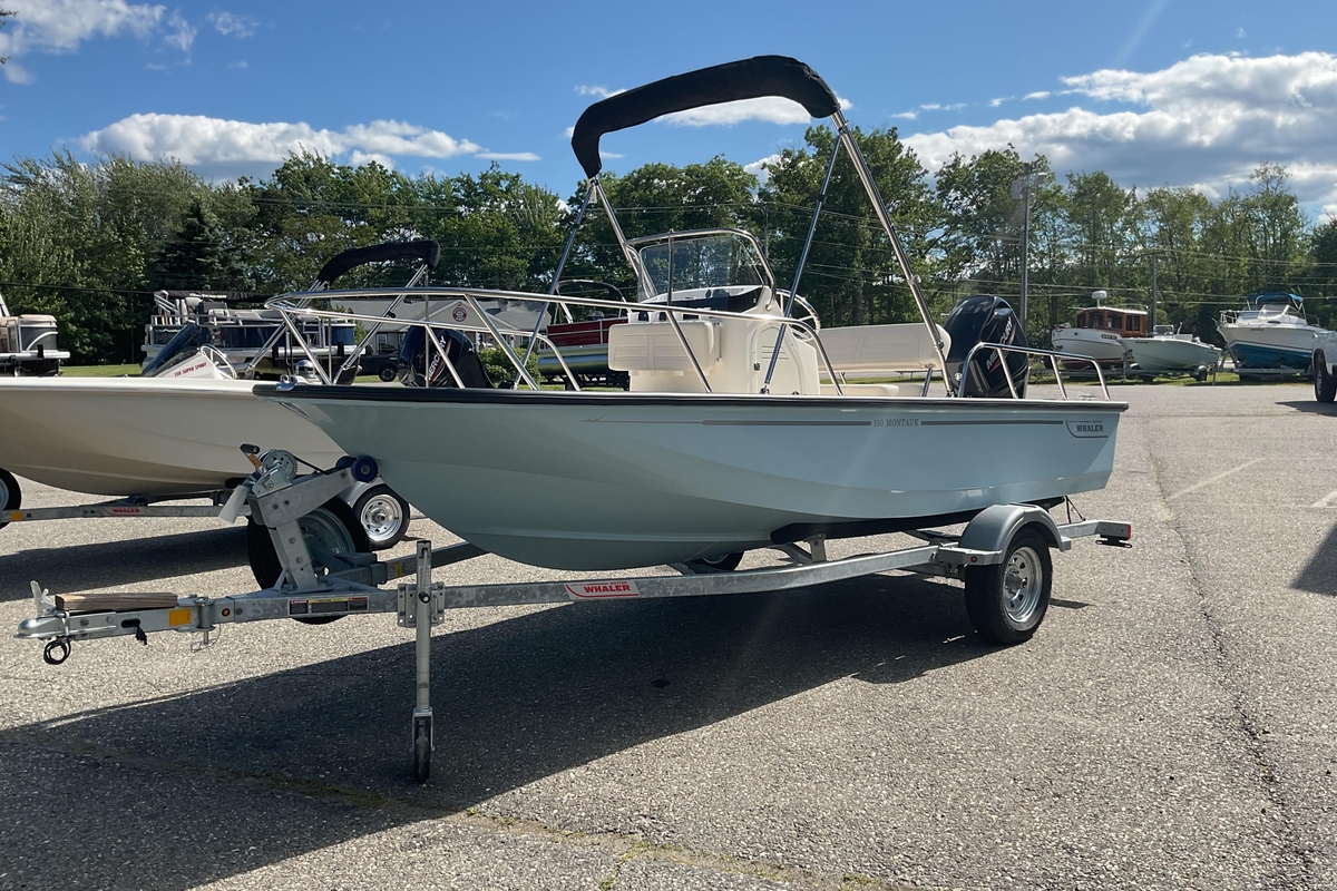 2025 Boston Whaler 150 Montauk - Sold Boat