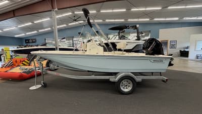 BOATZON | Boston Whaler 150 Montauk 2026