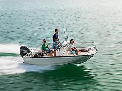 BOATZON | Boston Whaler 150 Montauk 2026