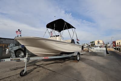 BOATZON | Boston Whaler 150 Montauk 2026