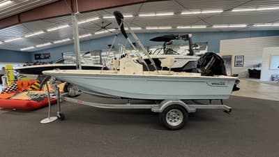 BOATZON | Boston Whaler 150 Montauk 2026