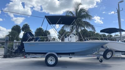 BOATZON | Boston Whaler 150 Montauk 2026