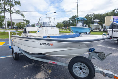 BOATZON | BOSTON WHALER 150 MONTAWK 2012