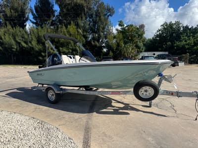 BOATZON | Boston Whaler 160 Super Sport 2027