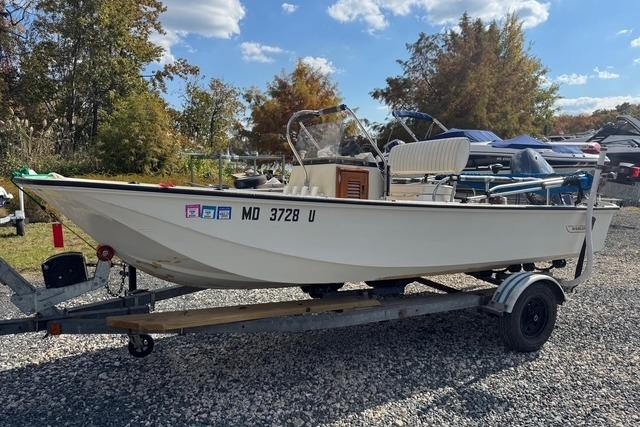 1973 Boston Whaler 17 Montauk - Sold Boat