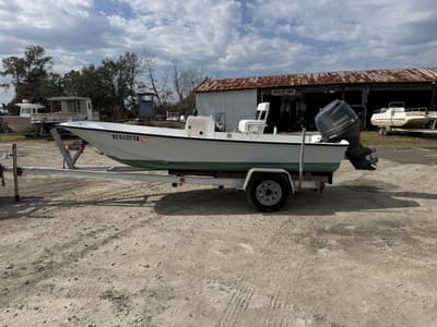 BOATZON | Boston Whaler 17 Montauk 1975