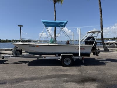 BOATZON | Boston Whaler 17 Newport 1990