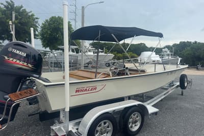 BOATZON | Boston Whaler 17 Super Sport 1985 BOATZON | Boston Whaler 17 Super Sport 1985