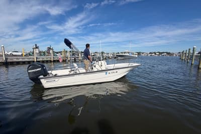 BOATZON | Boston Whaler 170 Montauk 2011
