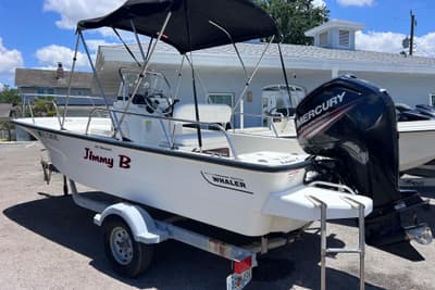 BOATZON | Boston Whaler 170 Montauk 2017