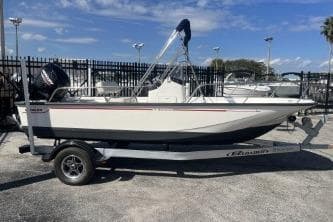 BOATZON | Boston Whaler 170 Montauk 2022