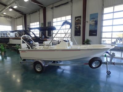 BOATZON | Boston Whaler 170 Montauk 2025