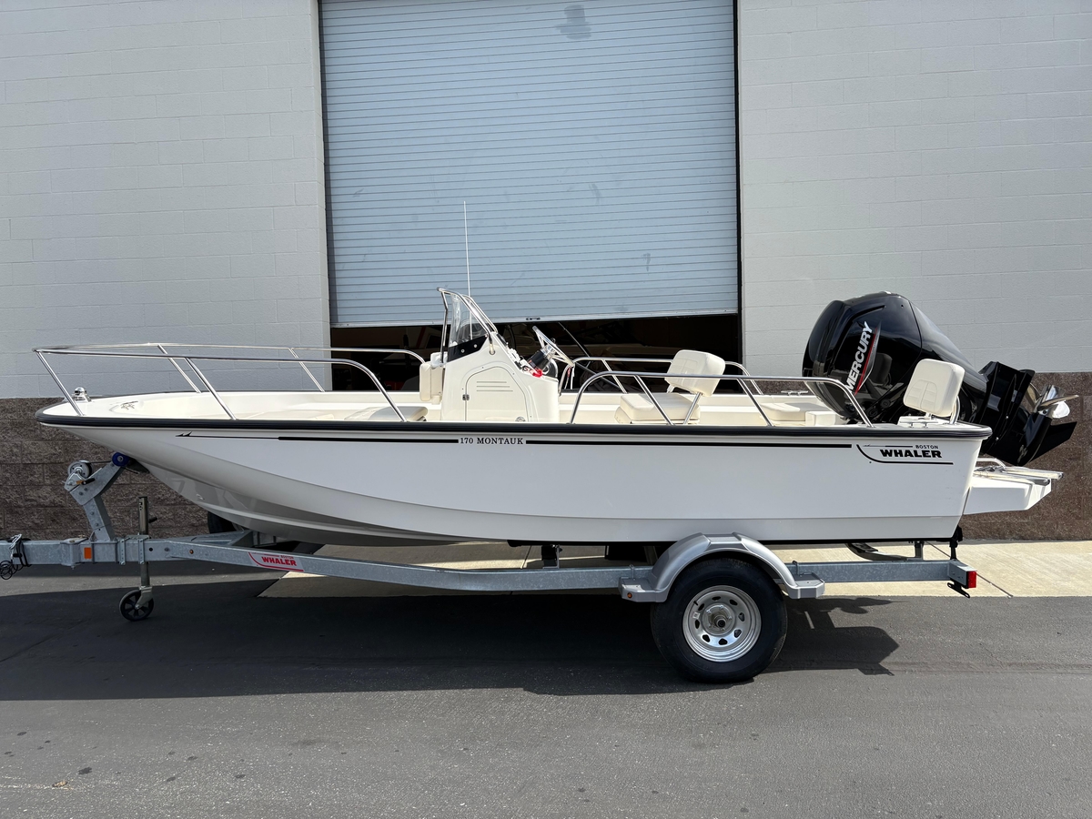 2025 Boston Whaler 170 Montauk - Sold Boat