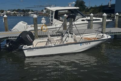 BOATZON | Boston Whaler 170 Montauk 2026