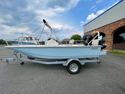 BOATZON | Boston Whaler 170 Montauk 2026