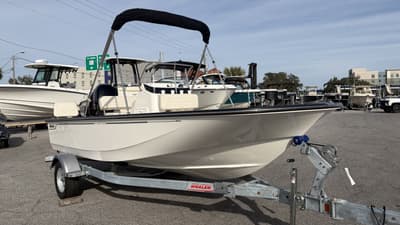 BOATZON | Boston Whaler 170 Montauk 2026