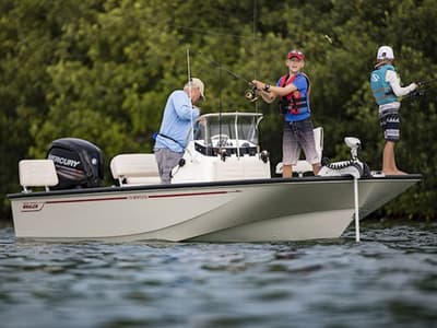 BOATZON | Boston Whaler 170 Montauk 2026