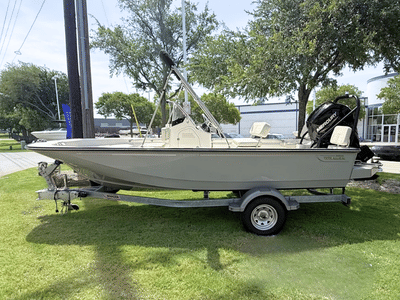 BOATZON | Boston Whaler 170 Montauk 2026