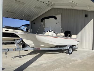 BOATZON | Boston Whaler 170 Montauk 2026 BOATZON | Boston Whaler 170 Montauk 2026