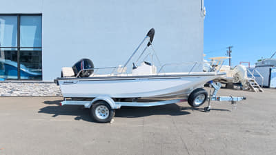 BOATZON | Boston Whaler 170 Montauk 2026