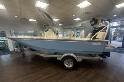 BOATZON | Boston Whaler 170 Montauk 2026