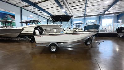 BOATZON | Boston Whaler 170 Montauk 2027