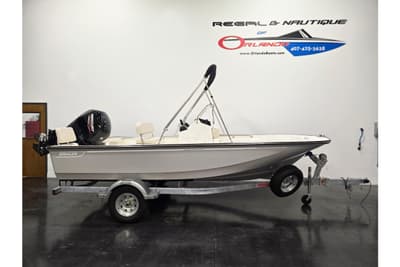 BOATZON | Boston Whaler 170 Montauk 2027
