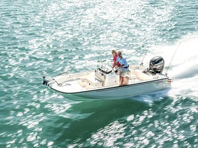 BOATZON | Boston Whaler 170 Montauk 2027