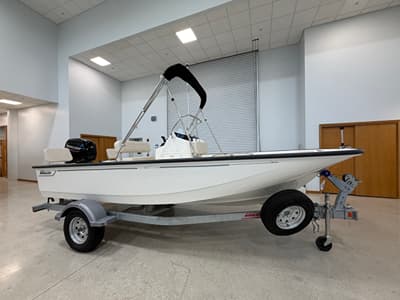 BOATZON | Boston Whaler 170 Montauk 2027