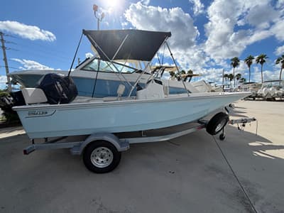 BOATZON | Boston Whaler 170 Montauk 2027