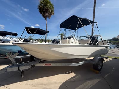 BOATZON | Boston Whaler 170 Montauk 2027