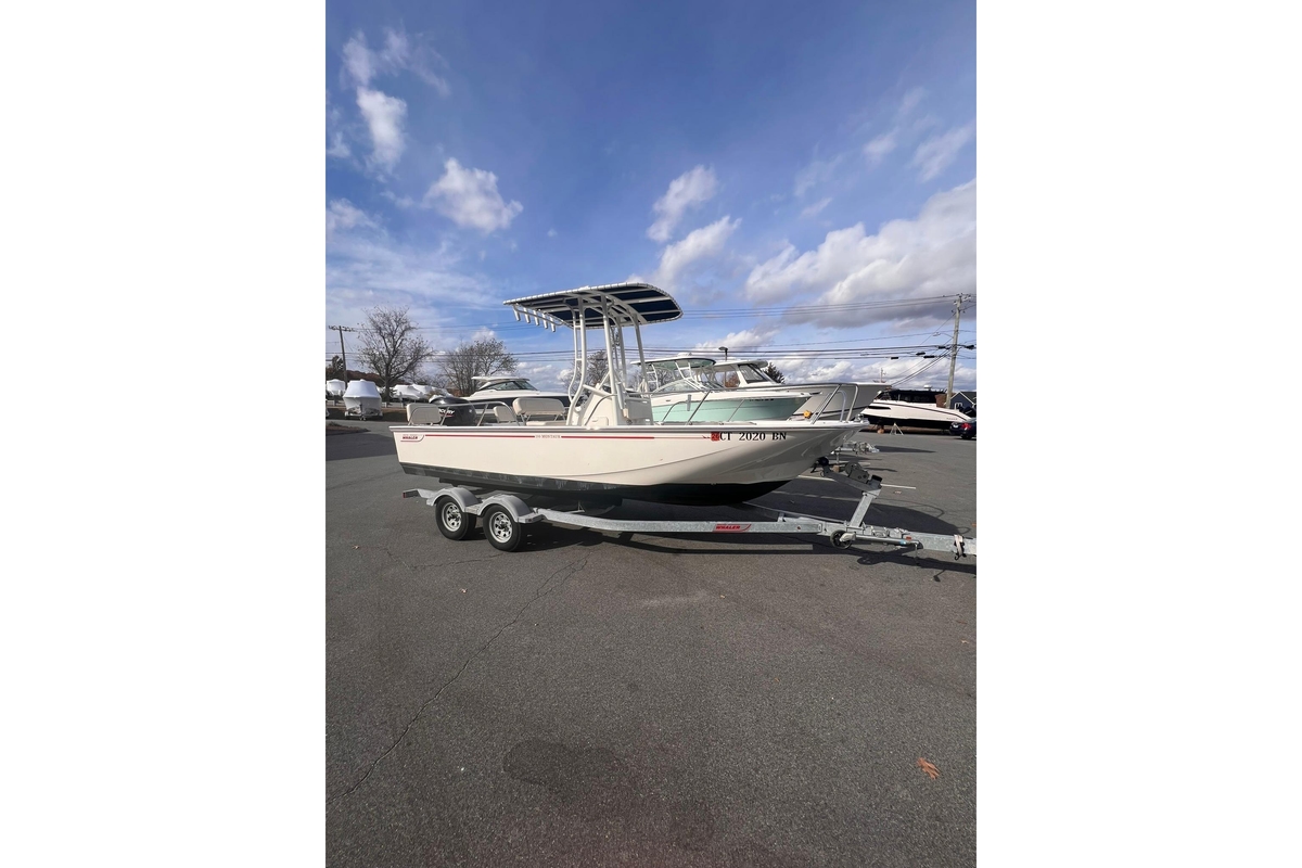 2021 Boston Whaler 190 Montauk - Sold Boat