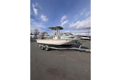 BOATZON | Boston Whaler 190 Montauk 2021