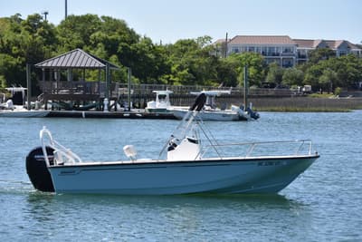 BOATZON | Boston Whaler 190 Montauk 2022