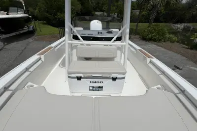 BOATZON | Boston Whaler 190 MONTAUK 2025 BOATZON | Boston Whaler 190 MONTAUK 2025