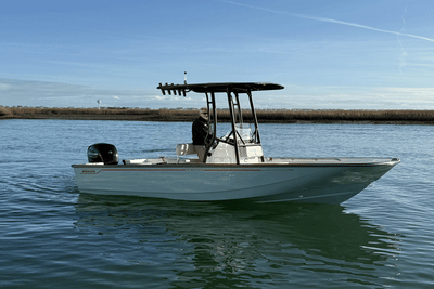 BOATZON | Boston Whaler 190 Montauk 2025