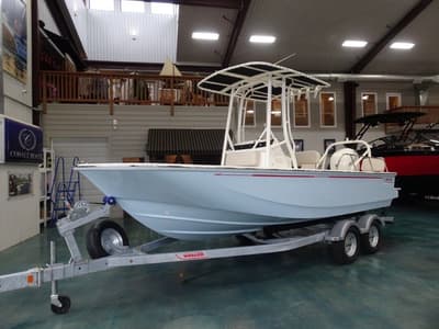 BOATZON | Boston Whaler 190 Montauk 2026