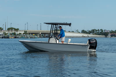 BOATZON | Boston Whaler 190 Montauk 2026
