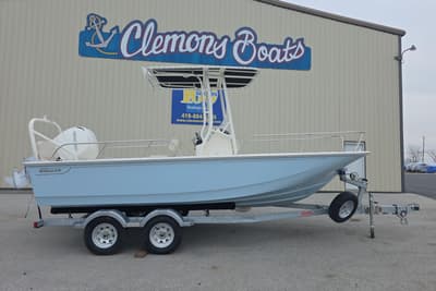 BOATZON | Boston Whaler 190 Montauk 2026