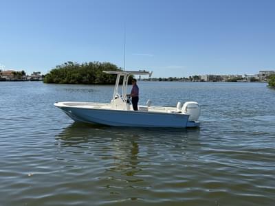 BOATZON | Boston Whaler 190 Montauk 2026 BOATZON | Boston Whaler 190 Montauk 2026