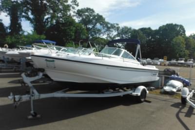 BOATZON | Boston Whaler 20 Ventura Bowrider 1998