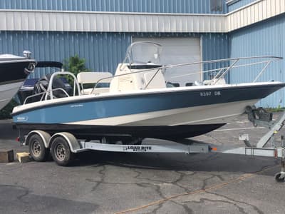 BOATZON | Boston Whaler 200 Dauntless 2012