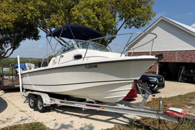 BOATZON | Boston Whaler 205 Conquest 2006