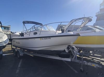 BOATZON | Boston Whaler 21 Conquest 1998 BOATZON | Boston Whaler 21 Conquest 1998