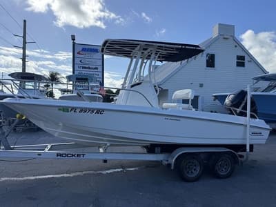 BOATZON | Boston Whaler 210 Dauntless 2016 BOATZON | Boston Whaler 210 Dauntless 2016