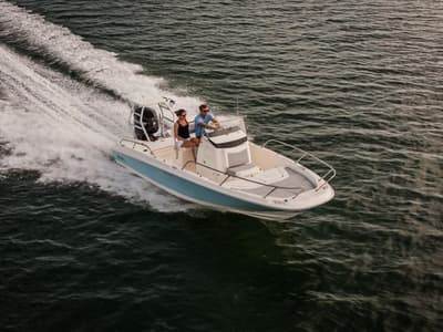 BOATZON | Boston Whaler 210 Dauntless 2020