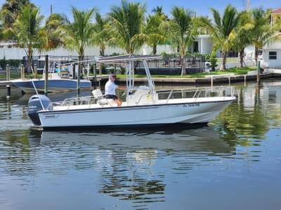 BOATZON | Boston Whaler 210 Montauk 2015 BOATZON | Boston Whaler 210 Montauk 2015