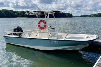 BOATZON | Boston Whaler 210 Montauk 2018