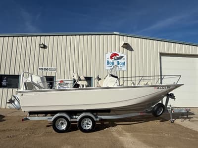 BOATZON | Boston Whaler 210 Montauk 2022