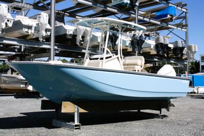 BOATZON | Boston Whaler 210 Montauk 2026